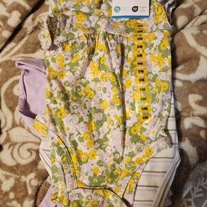 NWT Carter's Kids Matching Set - Yellow, Green, Lavender